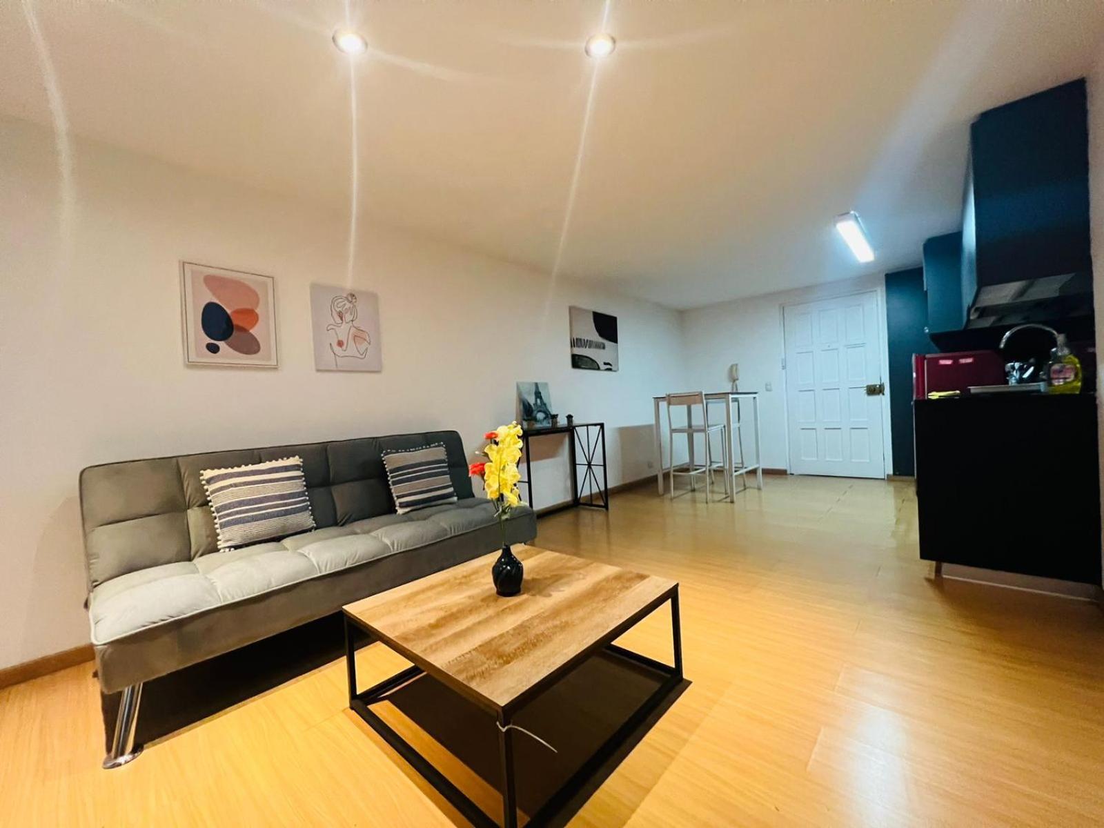 Duplex A Media Cuadra De La Embajada Eeuu Apartman Lima Kültér fotó